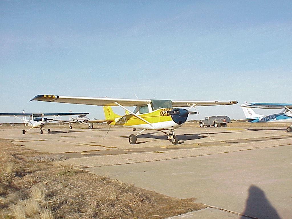 Cessna 150 - 3